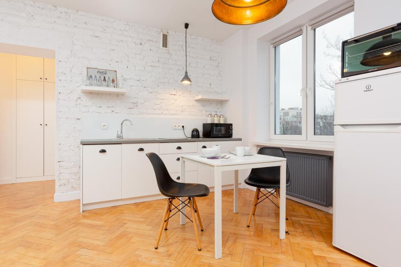 Mokotow Apartment Metro Raclawicka By Renters Varsavia Esterno foto